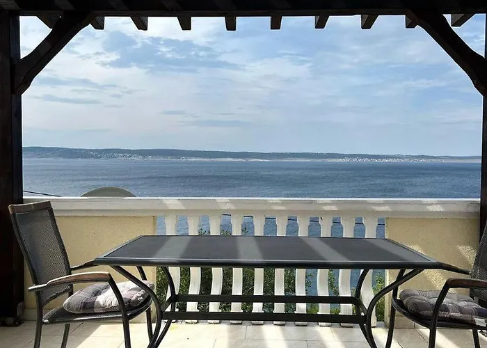 Petra * Starigrad Paklenica