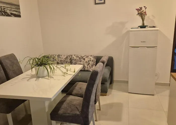 Petra Apartamento *