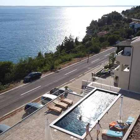 Petra Apartament *