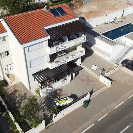 Apartament Petra